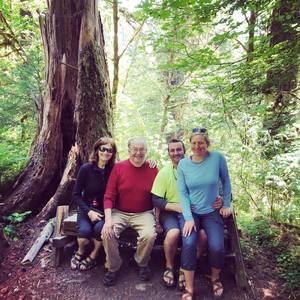 Meet your Posher, Laura